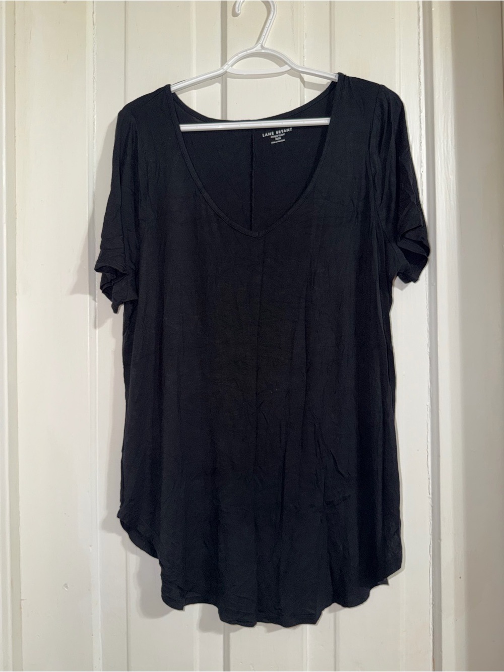 Women's plus size 18, 18/20Lane Bryant‎ Black V-Neck Short Sleeve Tee soft